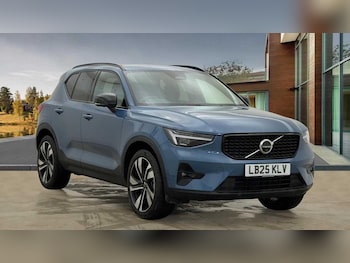 Volvo - XC40