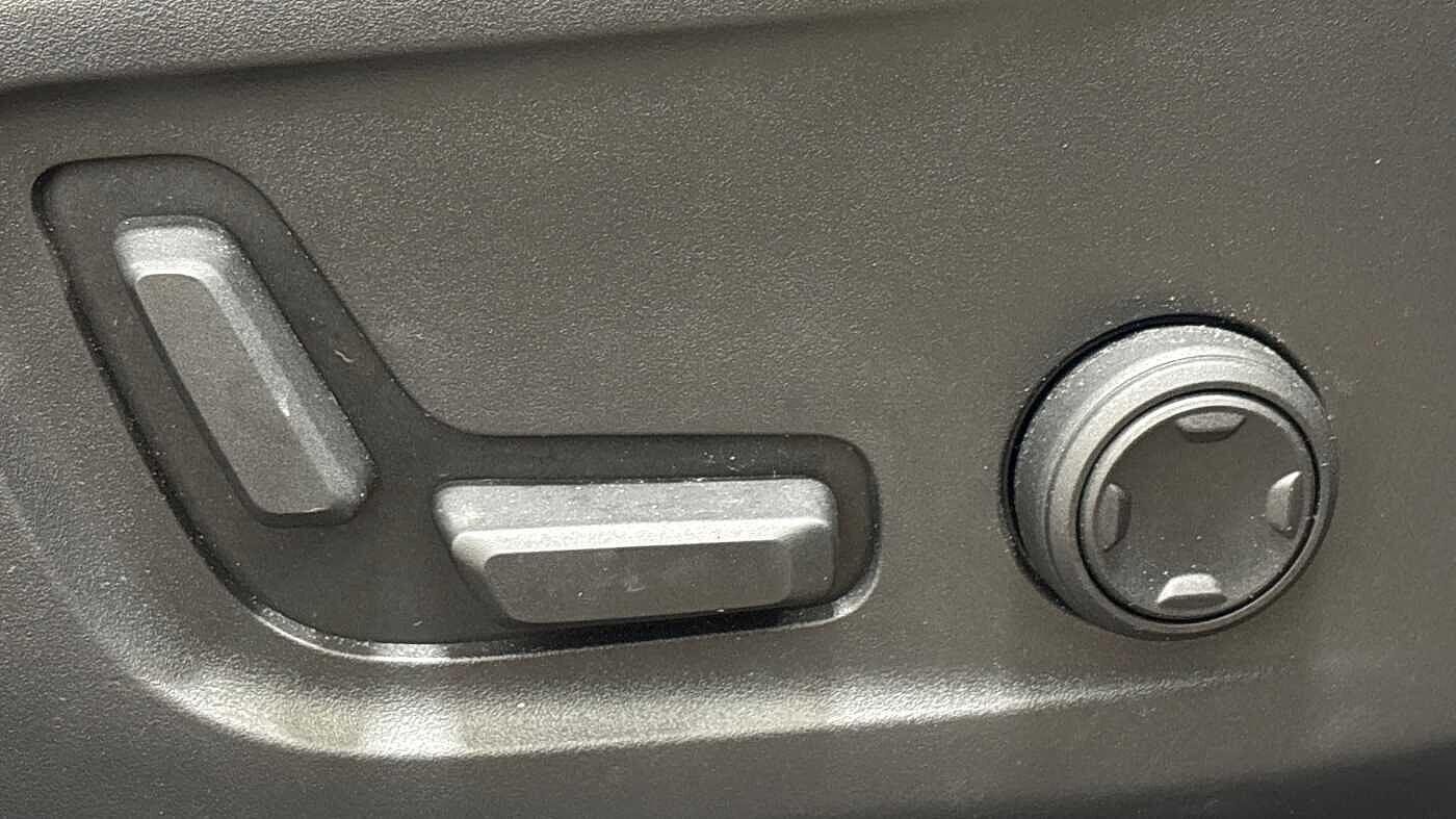 Used Volvo XC40 2025 for sale - 76607590: Photo 28