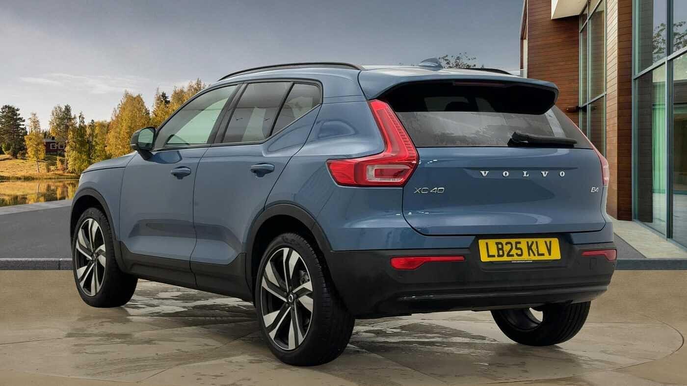 Used Volvo XC40 2025 for sale - 76607590: Photo 5