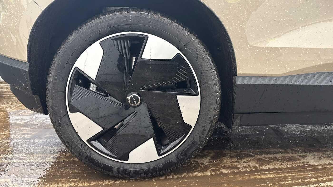 Used Volvo EX30 2025 for sale - 77683669: Photo 16