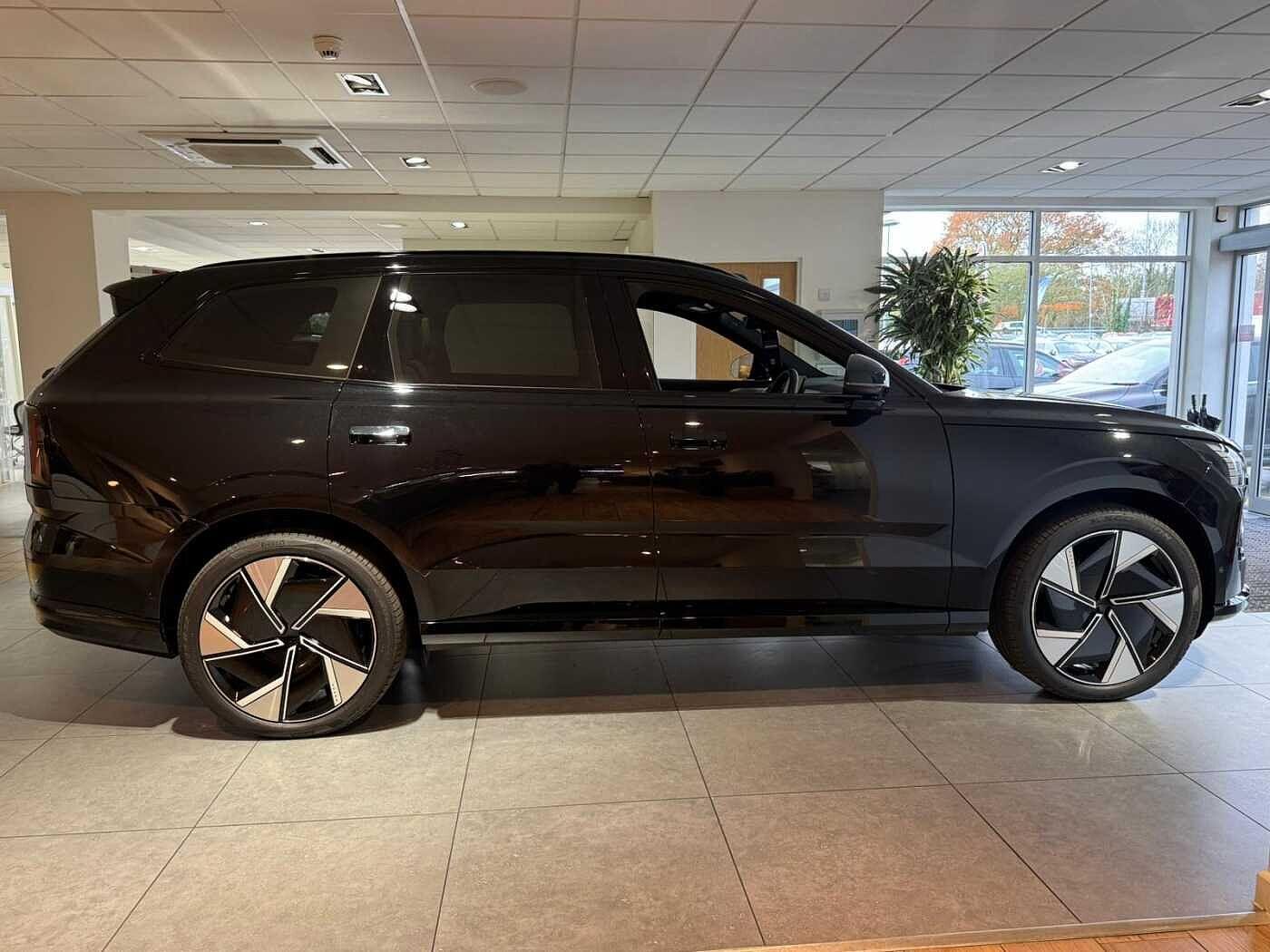 Used Volvo EX90 for sale - 76561266: Photo 4