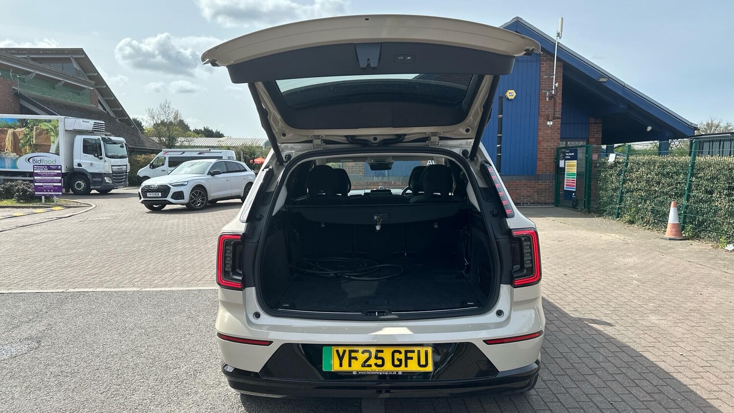 Used Volvo EX90 2025 for sale - 77673140: Photo 13