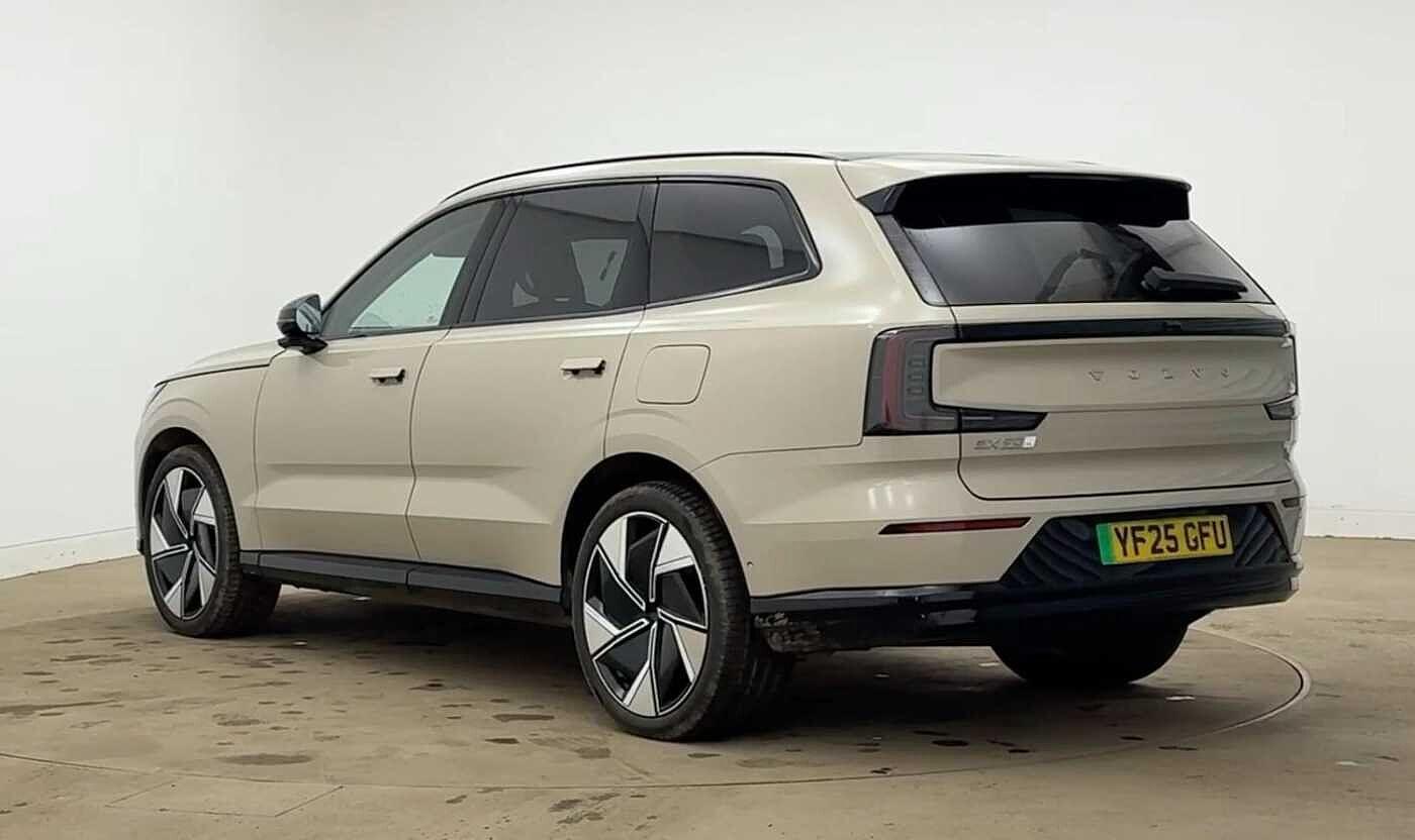 Used Volvo EX90 2025 for sale - 77673140: Photo 3