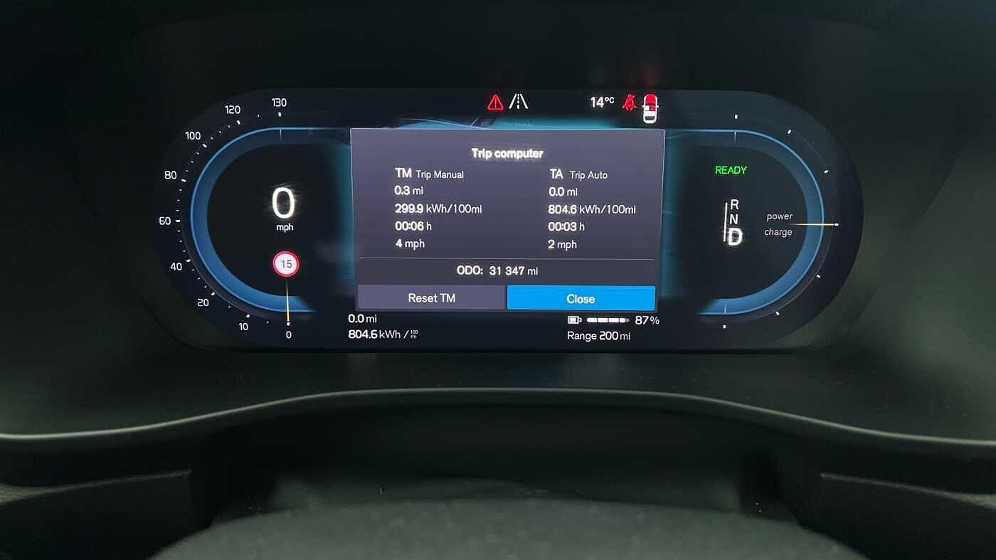 Used Volvo XC40 2022 for sale - 76832731: Photo 9