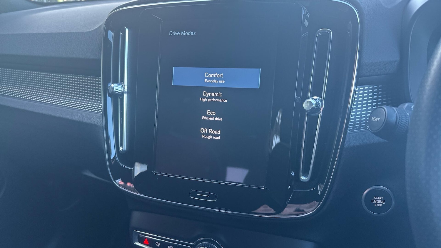 Used Volvo XC40 2021 for sale - 76307729: Photo 50