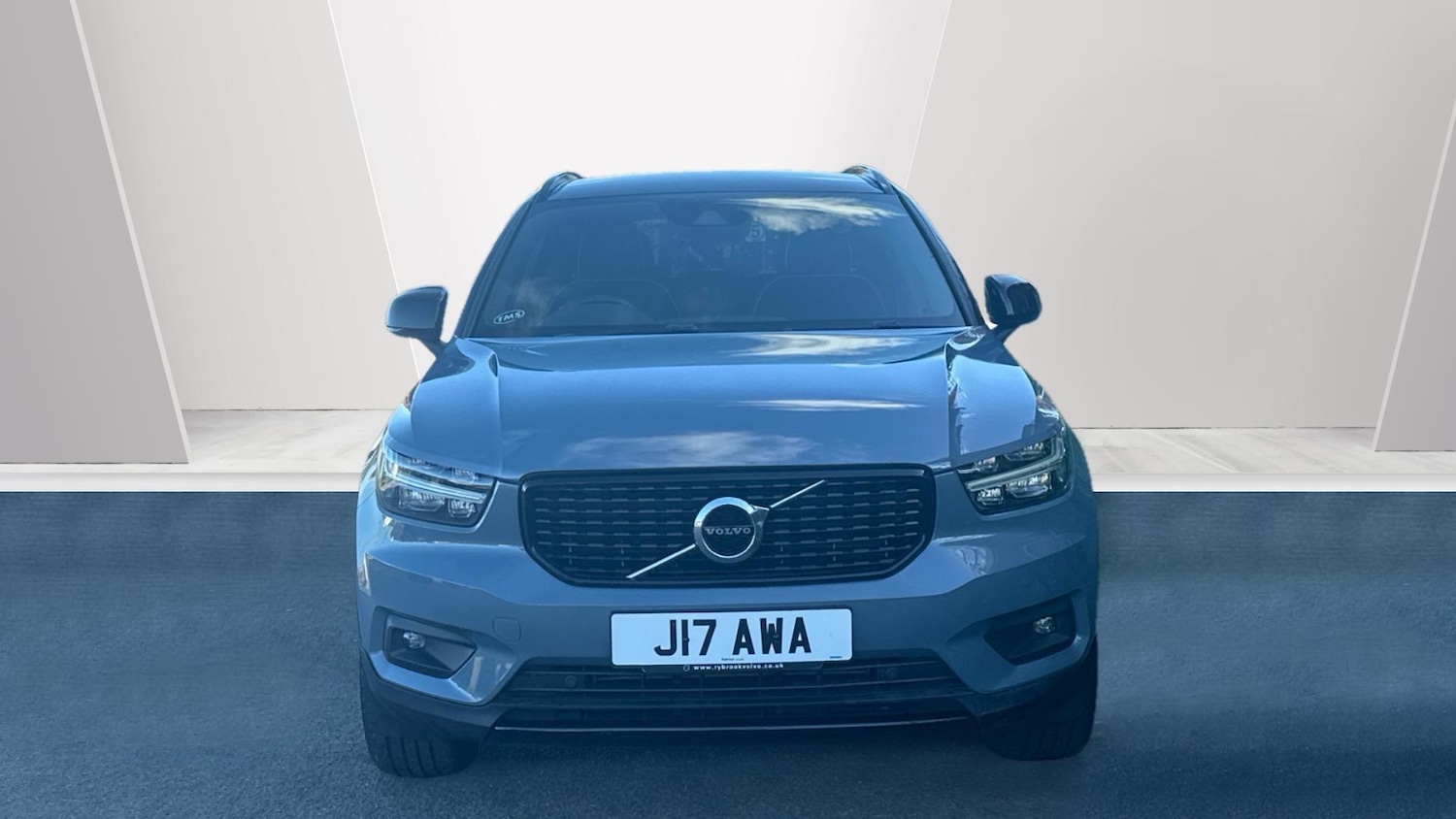 Used Volvo XC40 2021 for sale - 76307729: Photo 8
