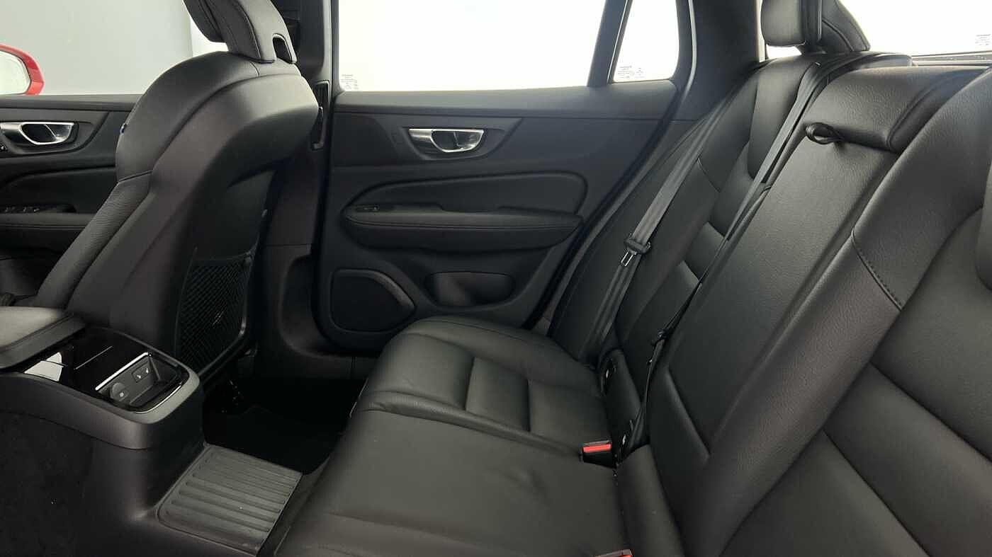 Used Volvo V60 2022 for sale - 76700900: Photo 7