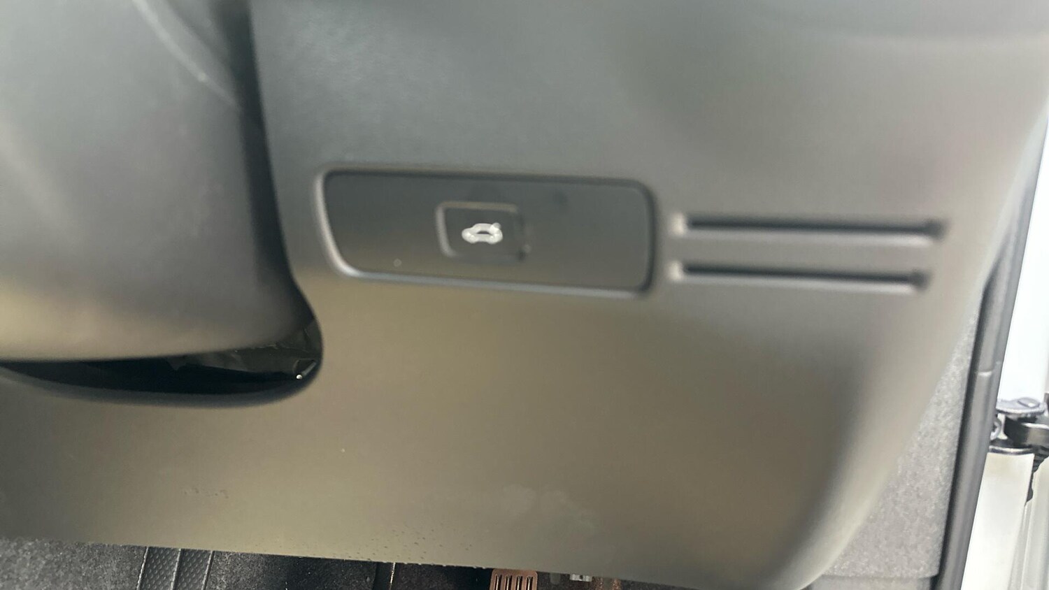 Used Volvo XC40 2025 for sale - 76307635: Photo 31