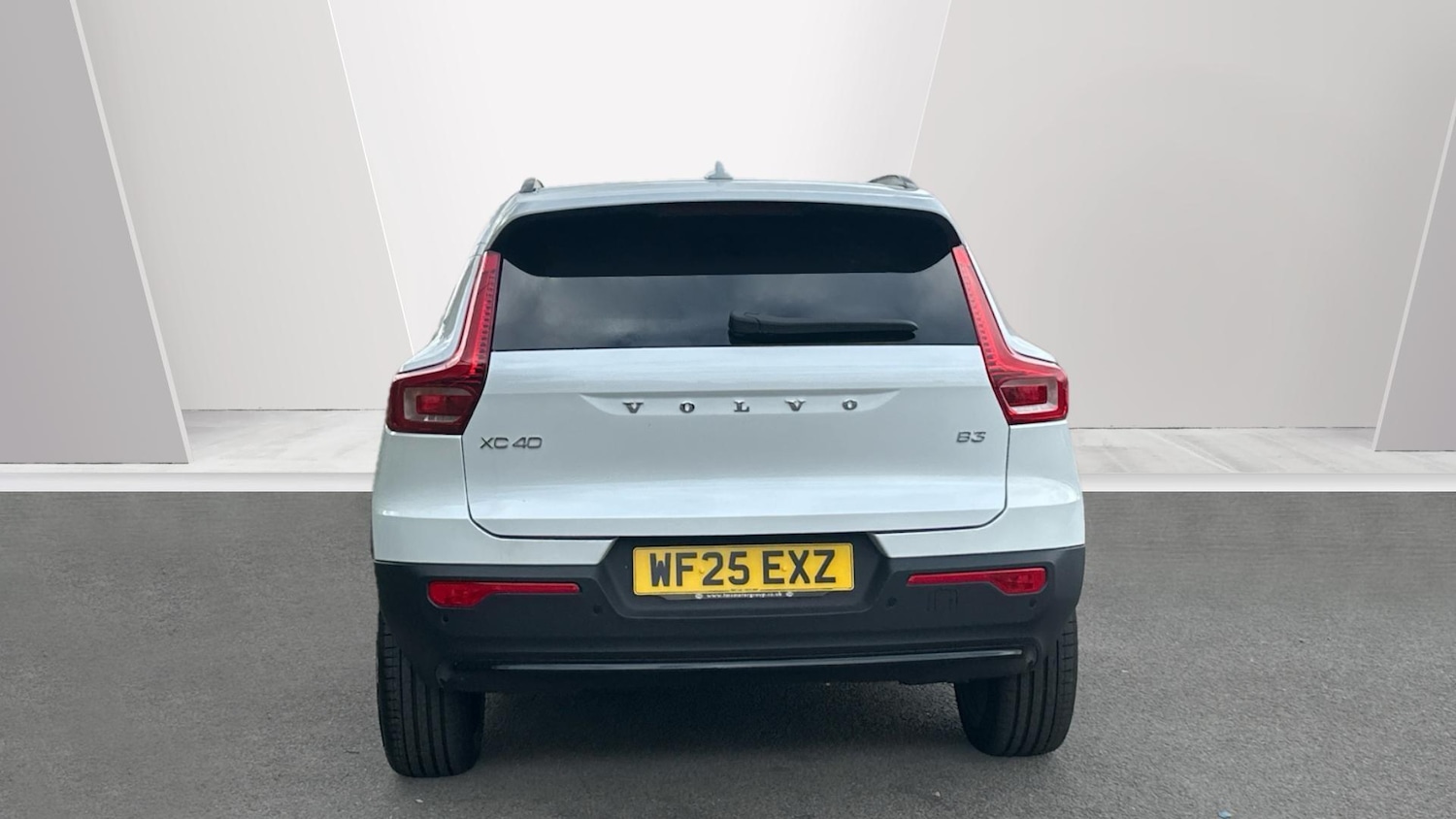 Used Volvo XC40 2025 for sale - 76307635: Photo 7