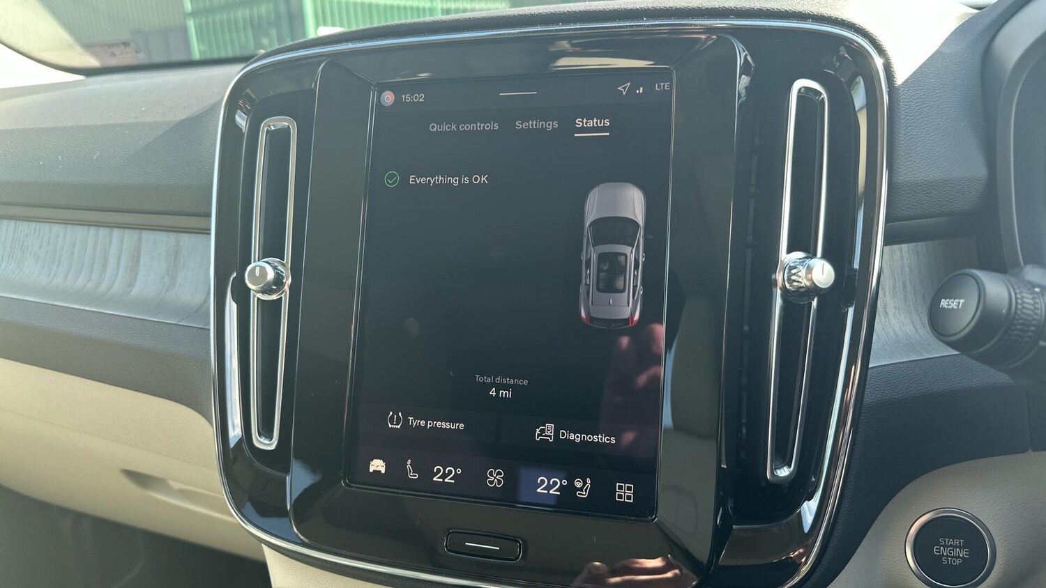 Used Volvo XC40 2025 for sale - 77672977: Photo 14