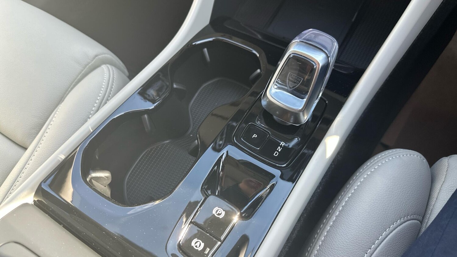 Used Volvo XC40 2025 for sale - 77672977: Photo 24