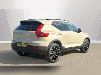 Used Volvo XC40 2025 for sale - 77672977: Photo