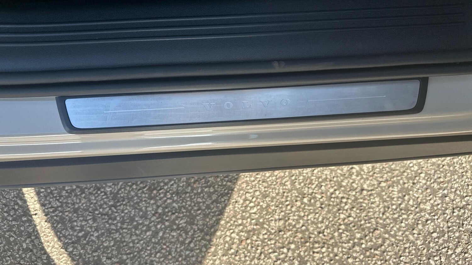 Used Volvo XC40 2025 for sale - 77672977: Photo 33