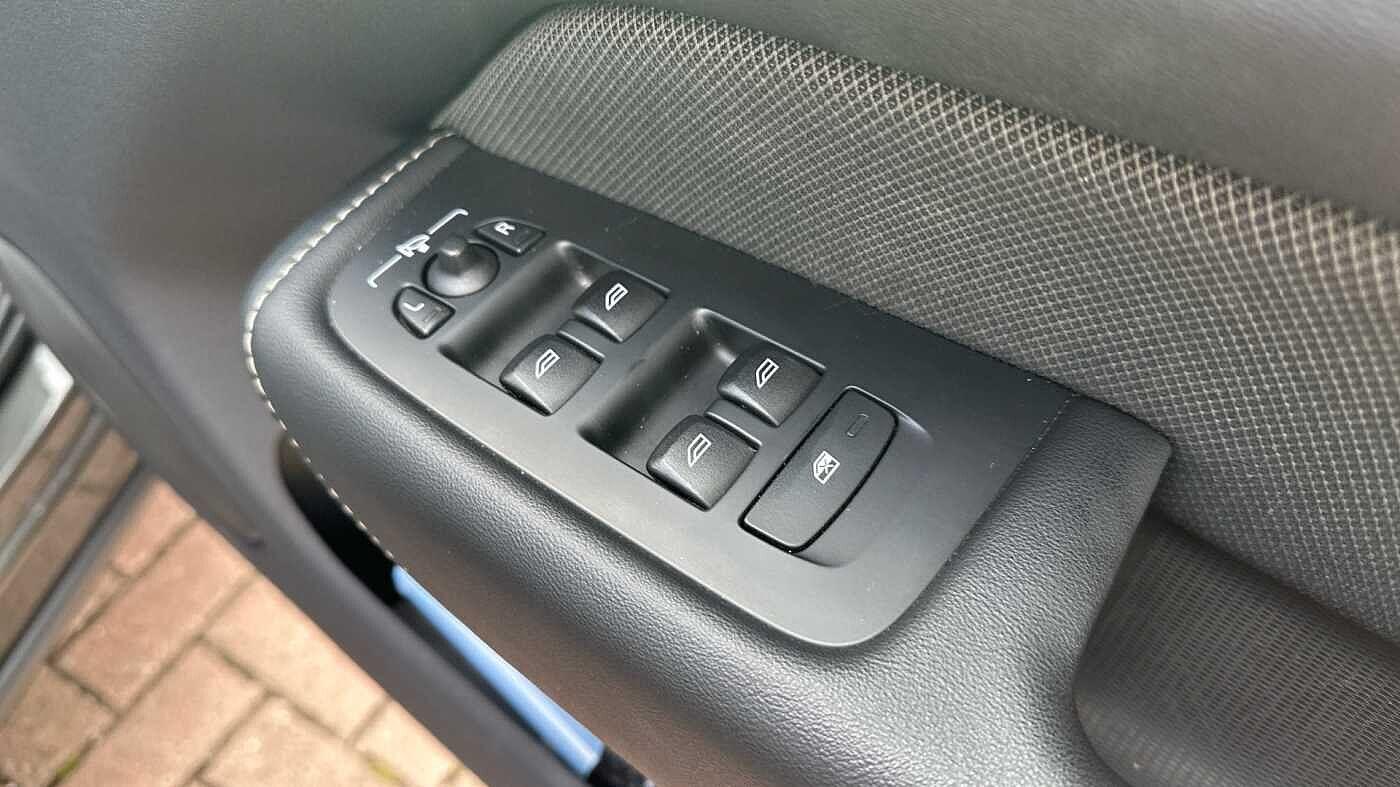 Used Volvo XC60 2021 for sale - 76306638: Photo 26