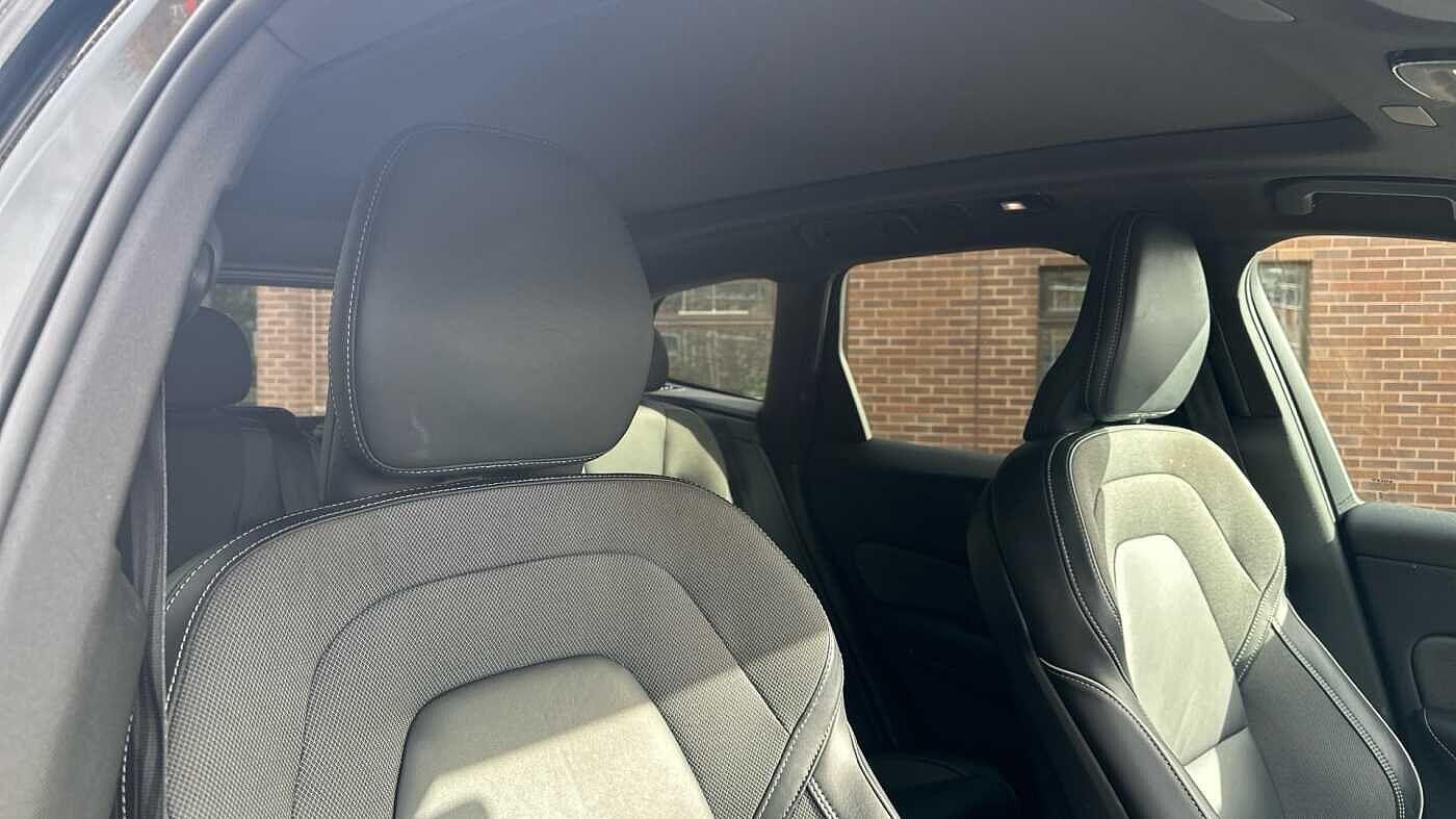 Used Volvo XC60 2021 for sale - 76306638: Photo 33