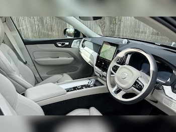 Used Volvo XC60 2026 for sale - 77769562: Photo
