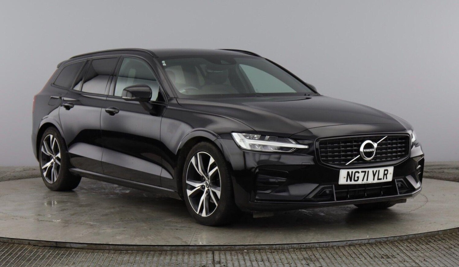 Used Volvo V60 2022 for sale - 77673055: Photo 12
