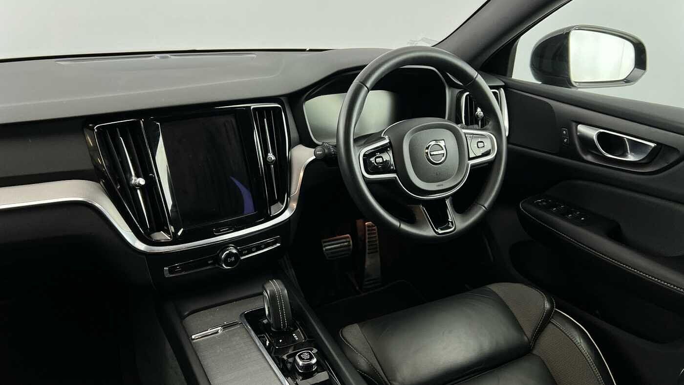 Used Volvo V60 2022 for sale - 77673055: Photo 8