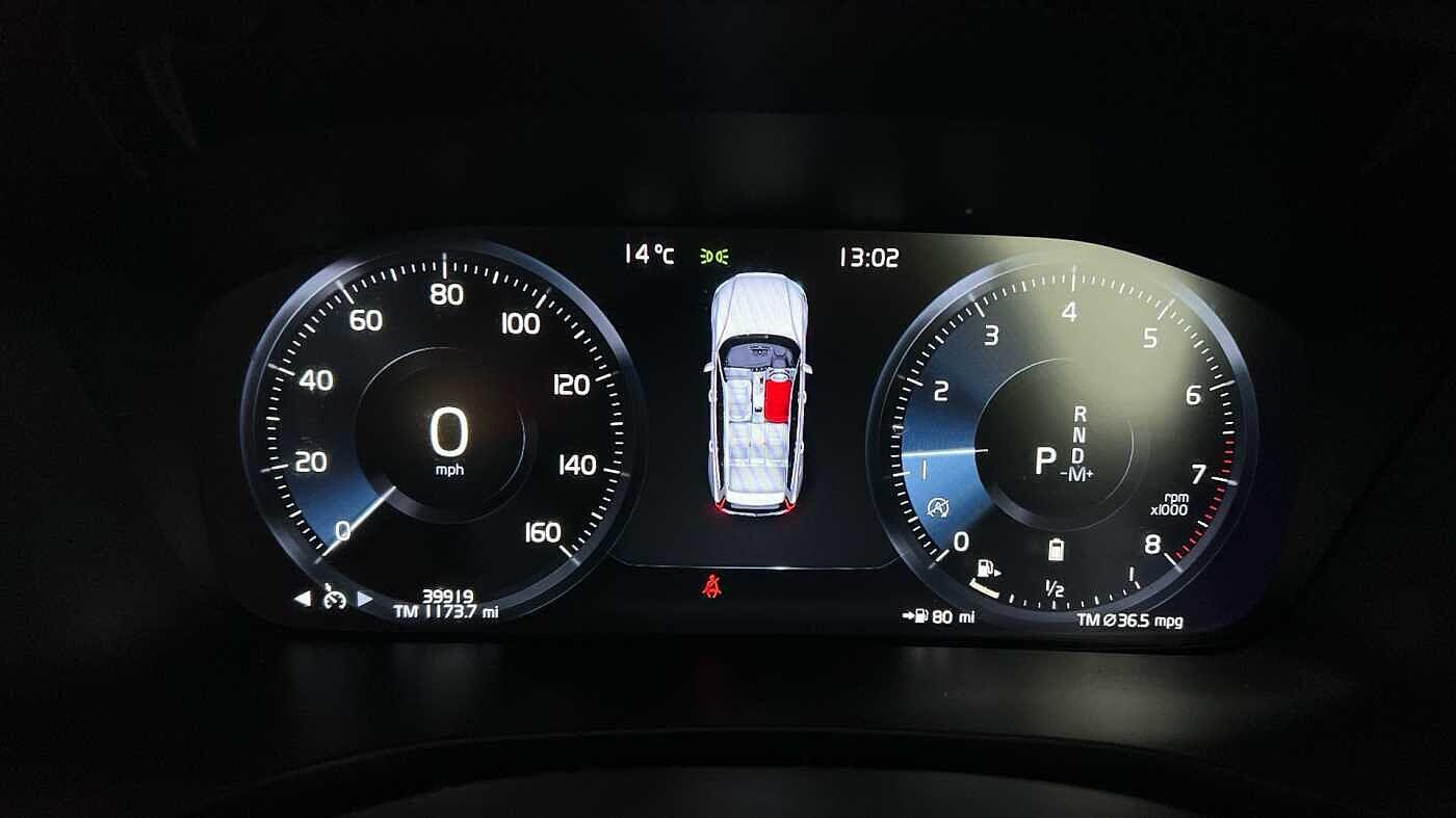 Used Volvo V60 2022 for sale - 77673055: Photo 9