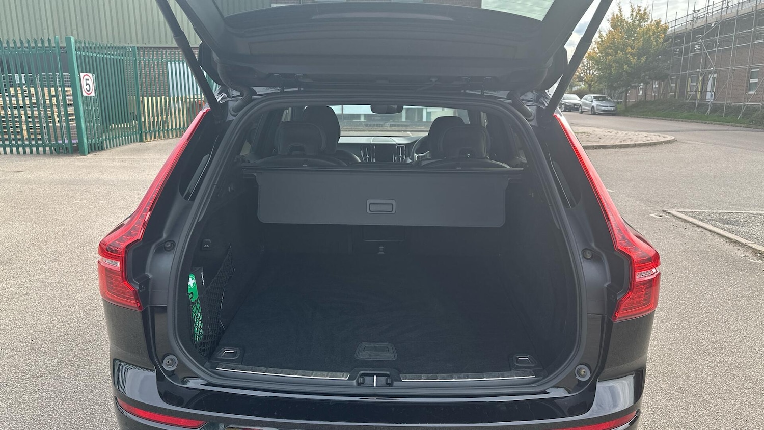 Used Volvo XC60 2022 for sale - 76306465: Photo 13