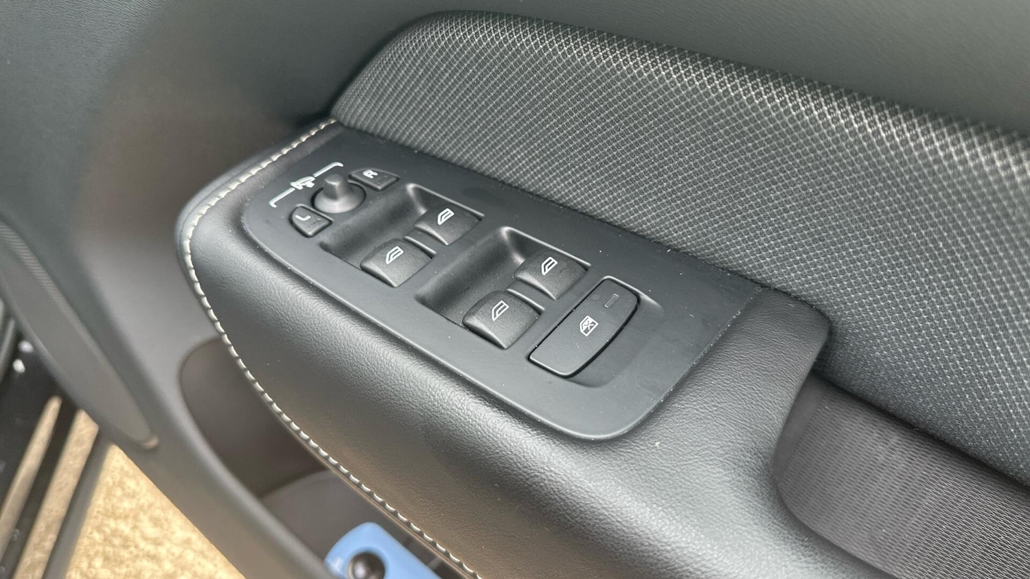 Used Volvo XC60 2022 for sale - 76306465: Photo 22