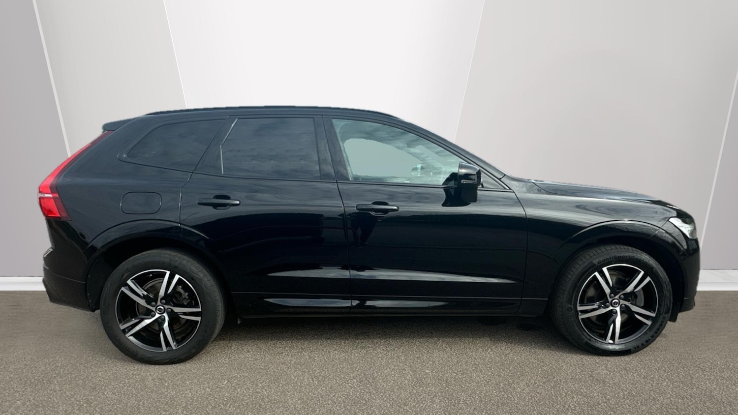 Used Volvo XC60 2022 for sale - 76306465: Photo 3