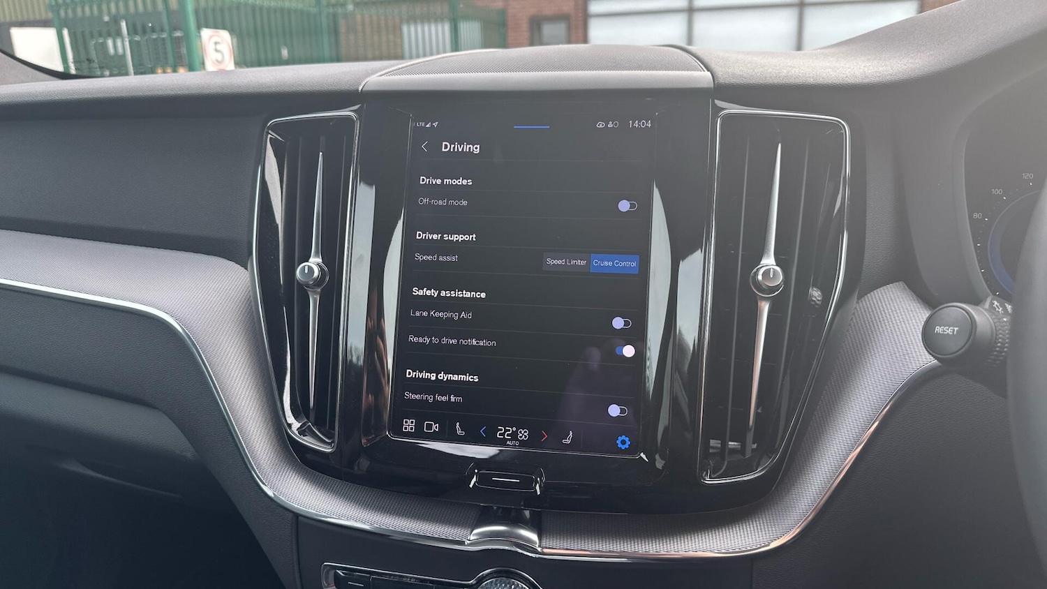 Used Volvo XC60 2022 for sale - 76306465: Photo 50