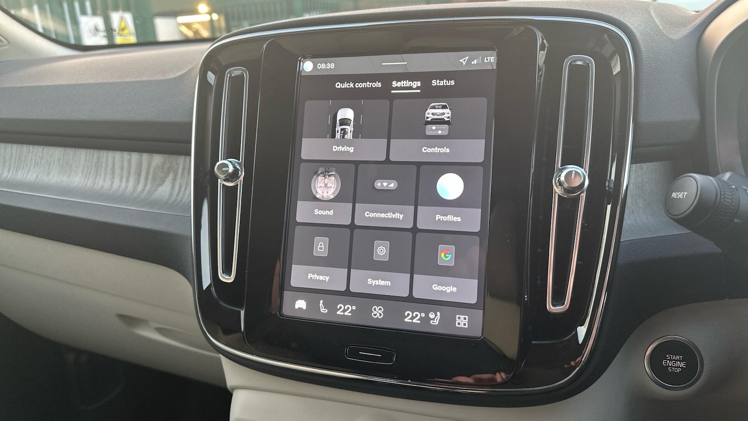 Used Volvo XC40 2025 for sale - 77156771: Photo 15