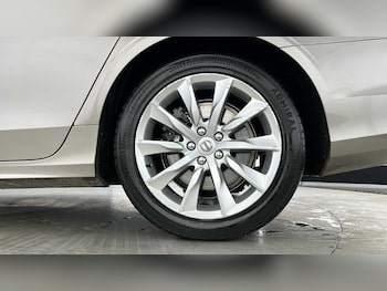 Used Volvo V90 2021 for sale - 76314937: Photo