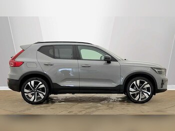 Used Volvo XC40 2025 for sale - 78946481: Photo