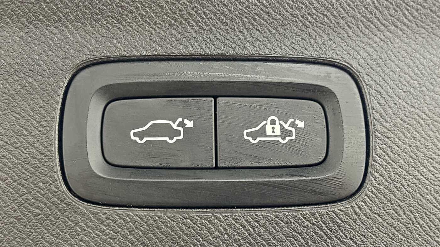 Used Volvo XC90 2025 for sale - 76752994: Photo 19