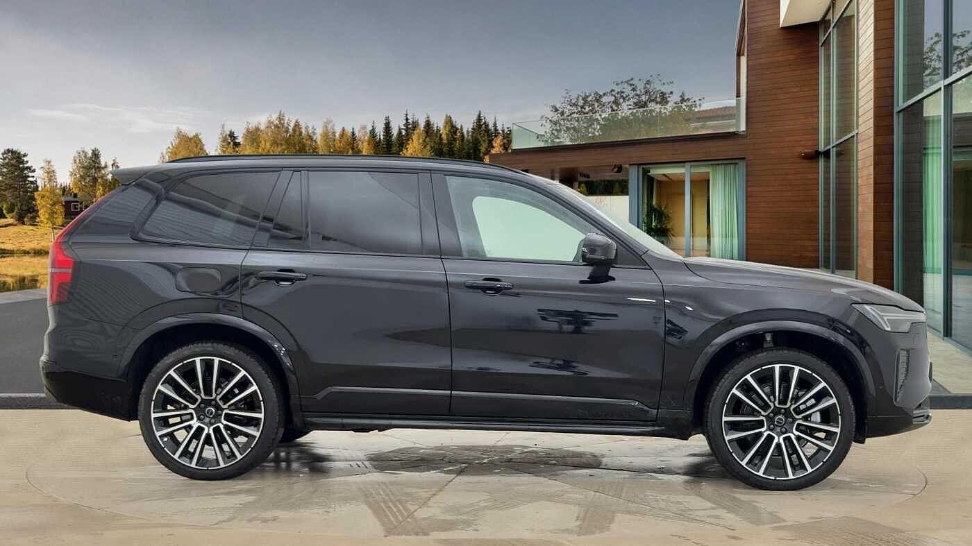 Used Volvo XC90 2025 for sale - 76752994: Photo 2