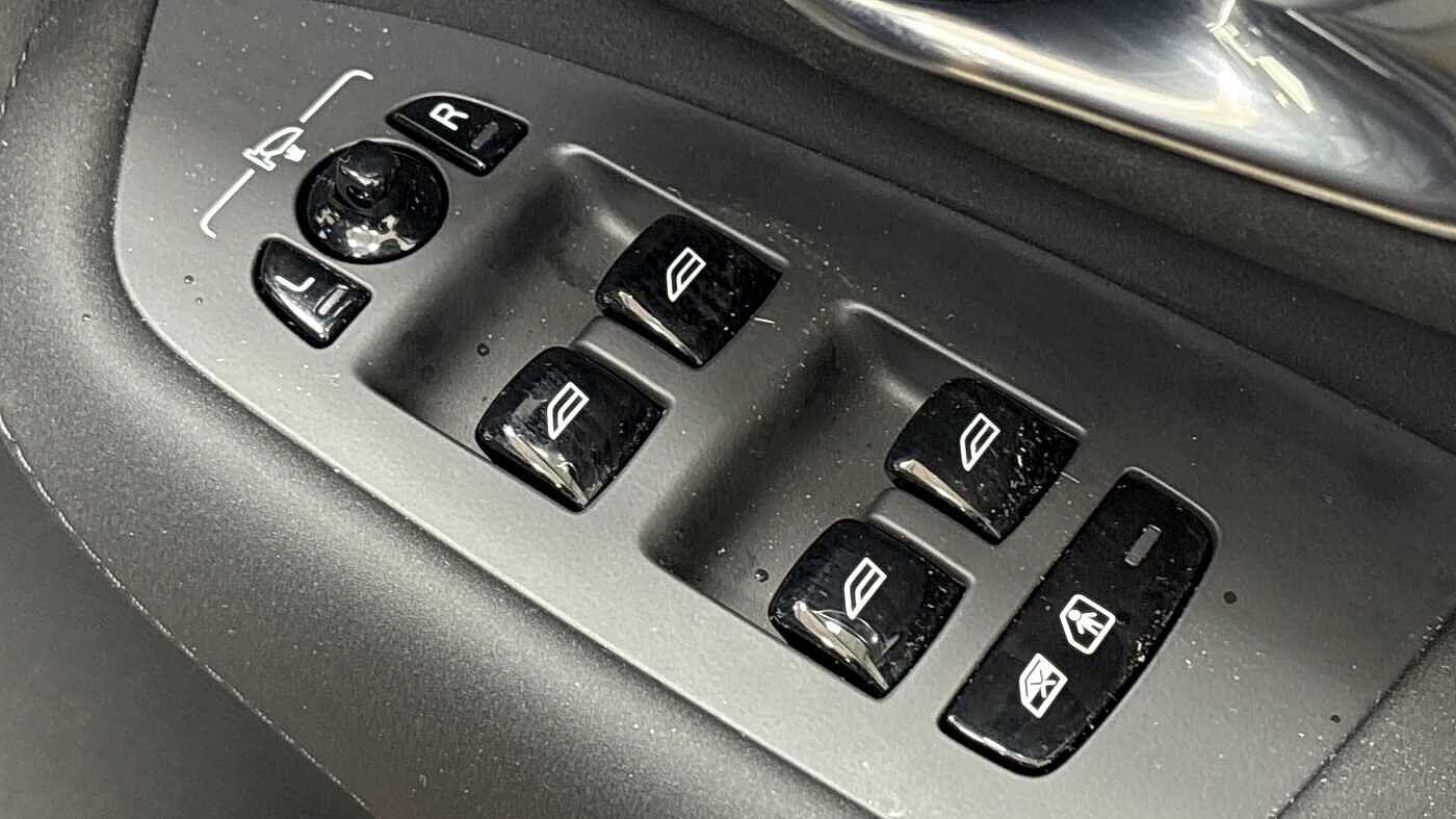 Used Volvo XC90 2025 for sale - 76752994: Photo 25