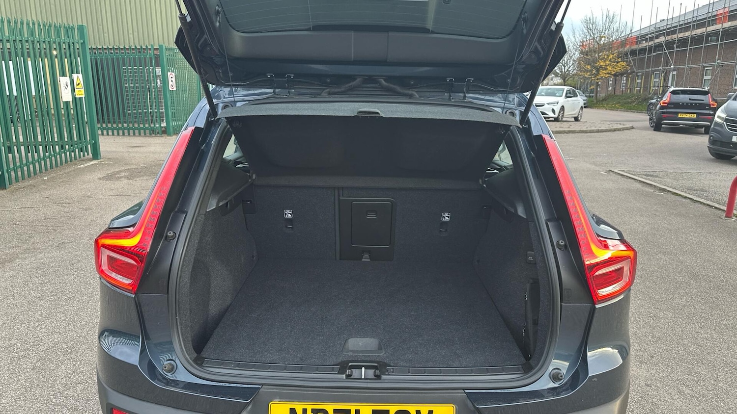 Used Volvo XC40 2021 for sale - 76307630: Photo 13