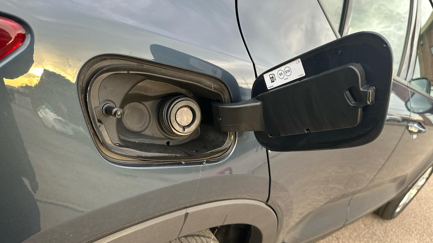 Used Volvo XC40 2021 for sale - 76307630: Photo 30