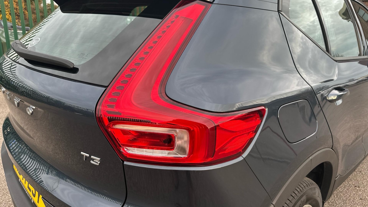 Used Volvo XC40 2021 for sale - 76307630: Photo 32