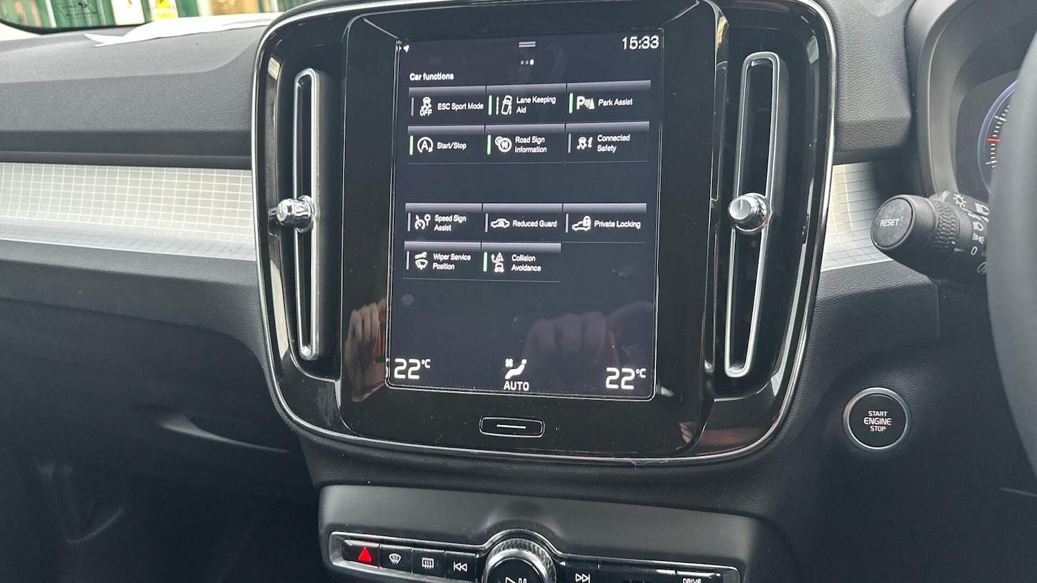 Used Volvo XC40 2021 for sale - 76307630: Photo 46