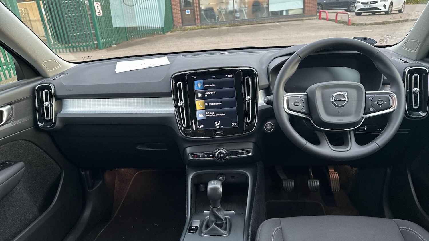 Used Volvo XC40 2021 for sale - 76307630: Photo 5