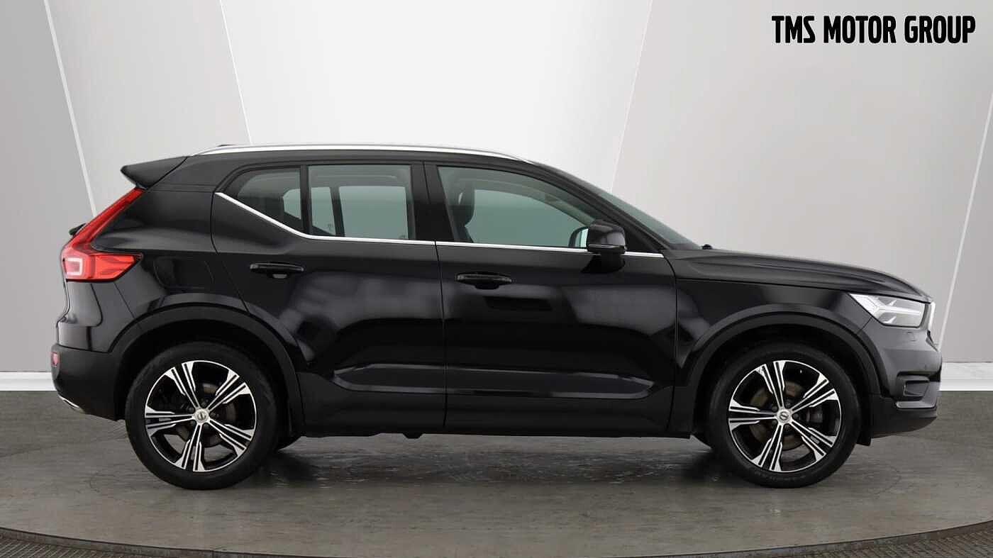 Used Volvo XC40 2020 for sale - 76538773: Photo 2