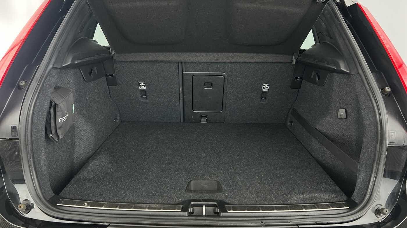 Used Volvo XC40 2020 for sale - 76538773: Photo 5