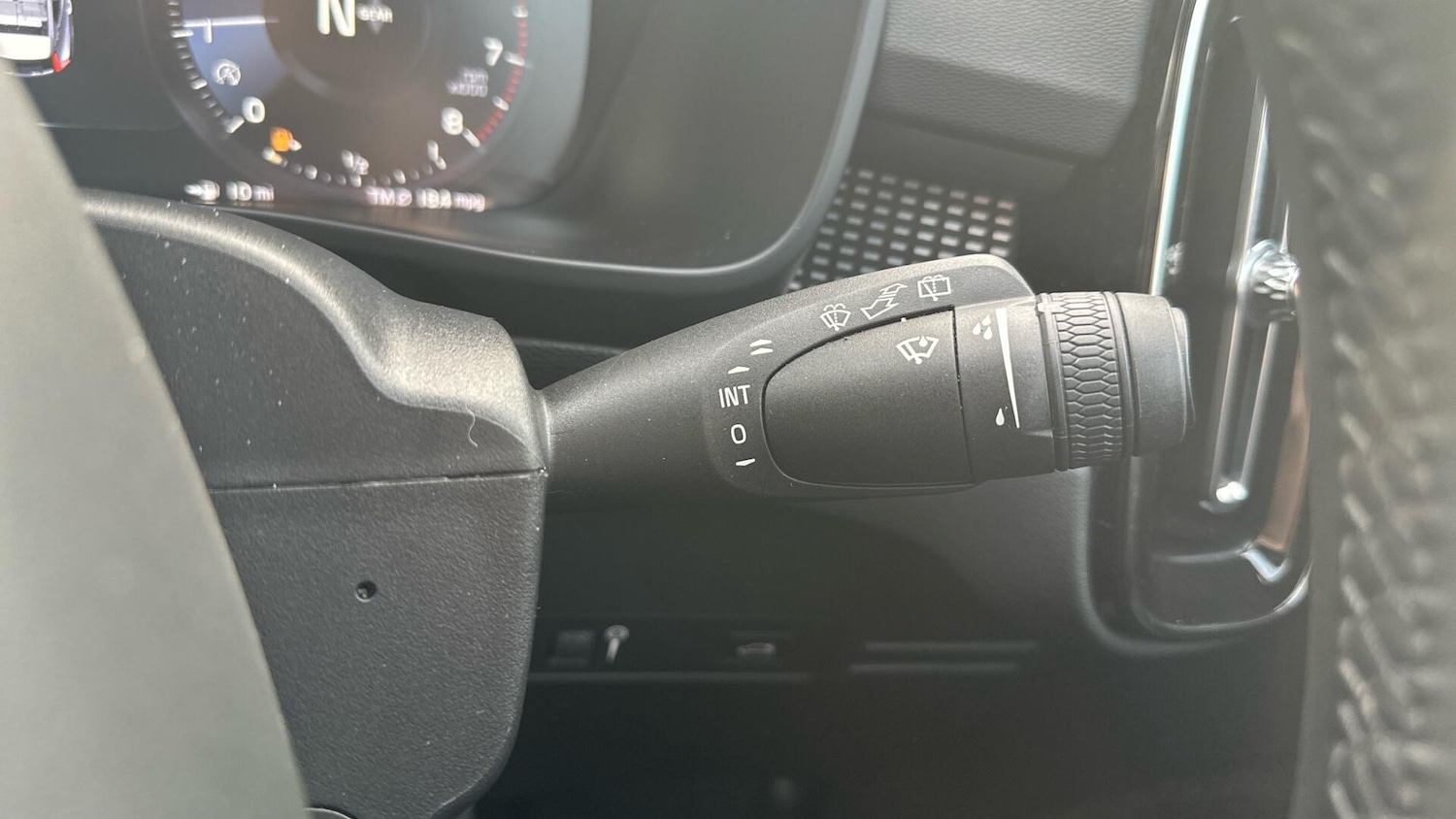 Used Volvo XC40 2022 for sale - 76306909: Photo 21