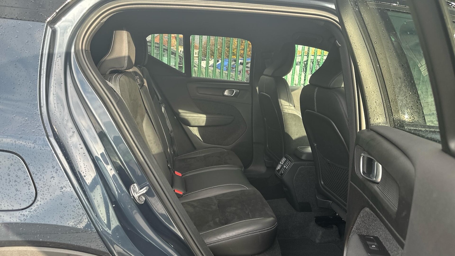 Used Volvo XC40 2022 for sale - 76306909: Photo 6