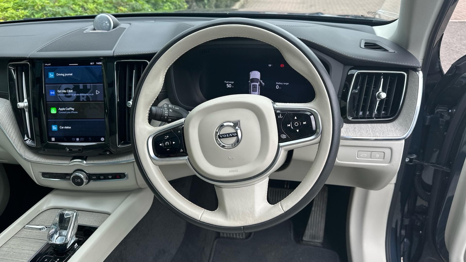 Used Volvo XC60 2022 for sale - 76484650: Photo 10