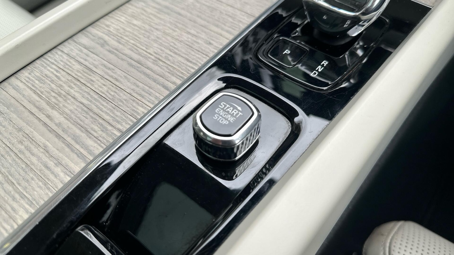 Used Volvo XC60 2022 for sale - 76484650: Photo 25