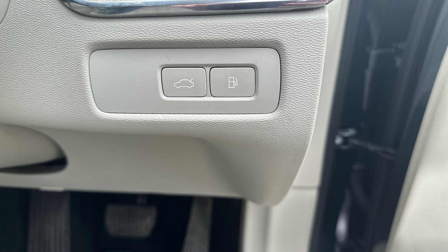 Used Volvo XC60 2022 for sale - 76484650: Photo 37