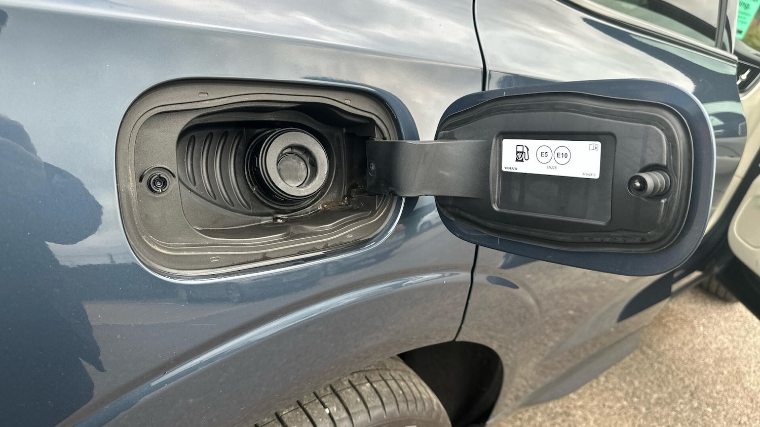 Used Volvo XC60 2022 for sale - 76484650: Photo 40