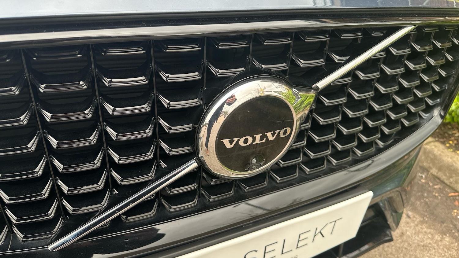 Used Volvo XC60 2022 for sale - 76484650: Photo 42