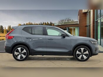 Used Volvo XC40 2022 for sale - 77331744: Photo