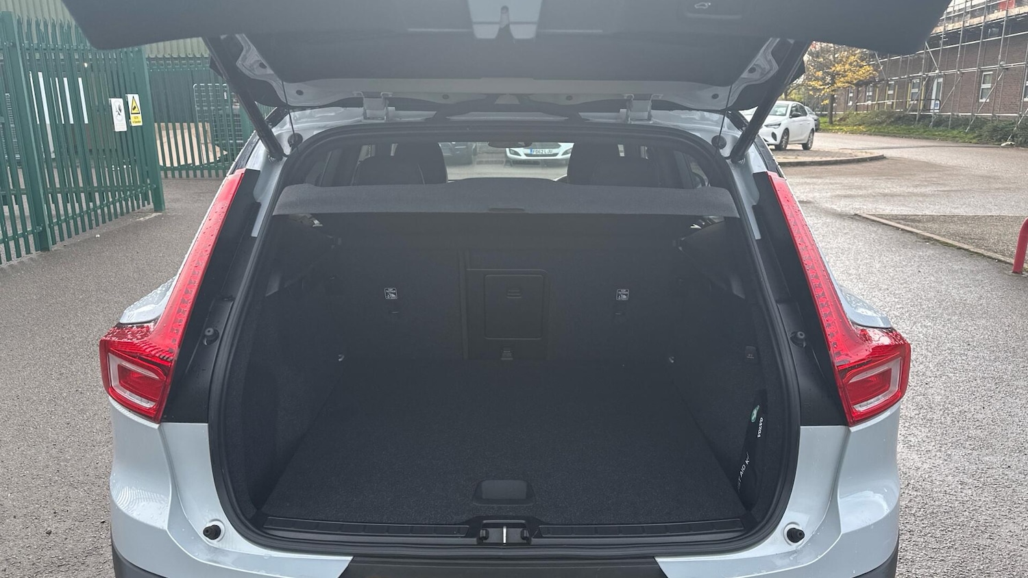 Used Volvo XC40 2021 for sale - 77940115: Photo 13