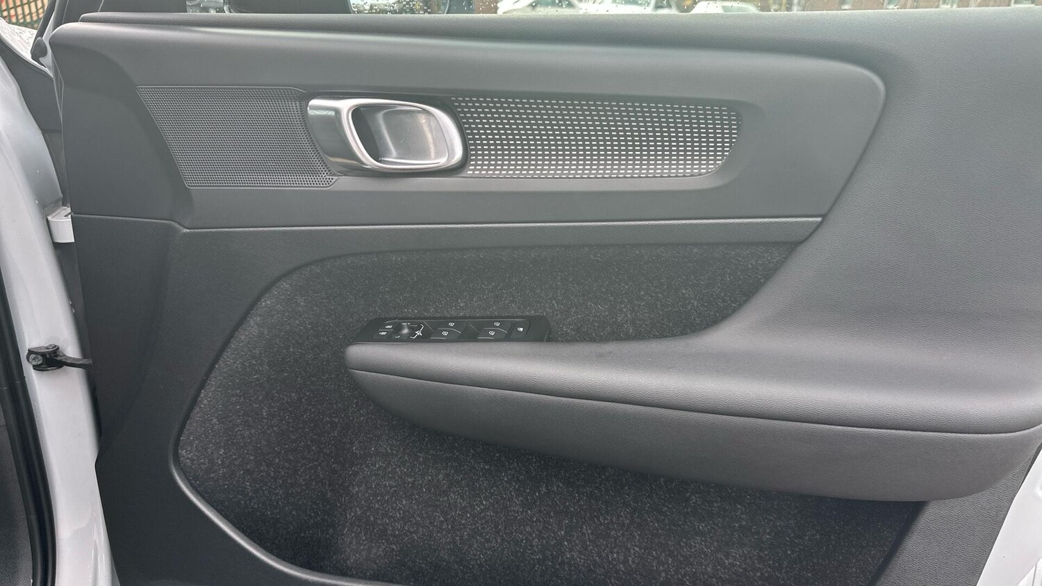 Used Volvo XC40 2021 for sale - 77940115: Photo 24